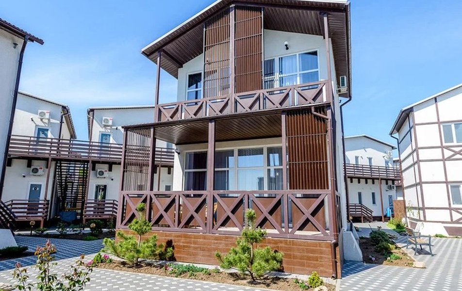 Azov le Chalet (Азов Шале)